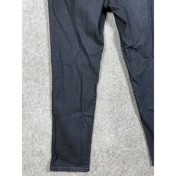 Liz Claiborne Slim Fit Straight Leg Jeans Womens Size 14 Dark Wash Blue Denim - Picture 12 of 16